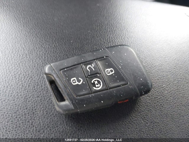 3VWE57BU1KM022926 Volkswagen JETTA SEL