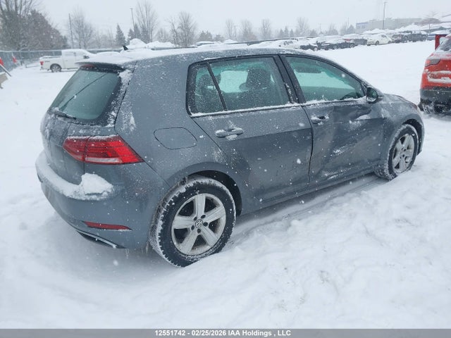 3VWG57AU2MM001032 Volkswagen Golf