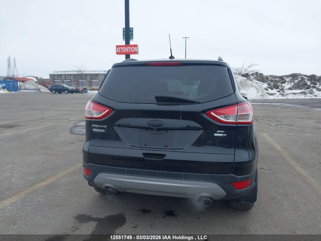 1FMCU9GX3FUA70680 Ford Escape