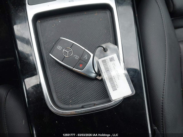 W1K5J4HB8SN537405 Mercedes-Benz CLA 250 4MATIC