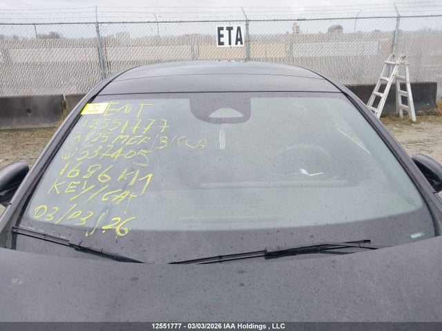 W1K5J4HB8SN537405 Mercedes-Benz CLA 250 4MATIC