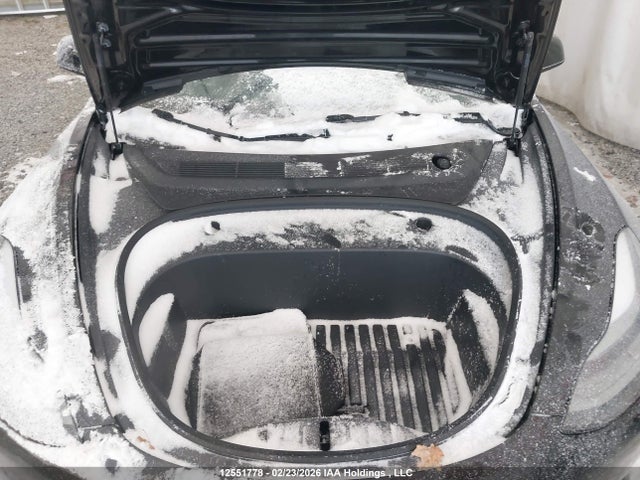 5YJ3E1EA9PF498149 Tesla MODEL 3