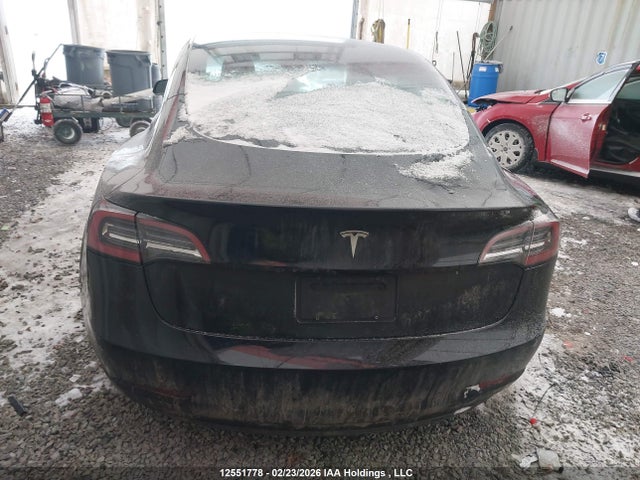 5YJ3E1EA9PF498149 Tesla MODEL 3
