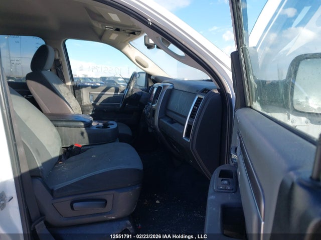 12551791 :رقم المزاد ، 1C6RR7LT6NS243391 vin ، 2022 Ram 1500 Classic Slt مزاد بيع