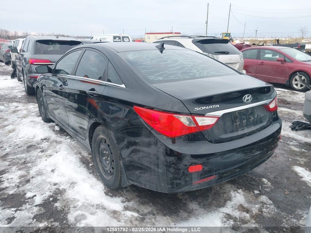 2011 Hyundai Sonata მანქანა იყიდება აუქციონზე, vin: 5NPEB4AC1BH136613, აუქციონის ნომერი: 12551792