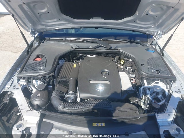 WDDZF4KB1HA061056 Mercedes-Benz E 300 4matic