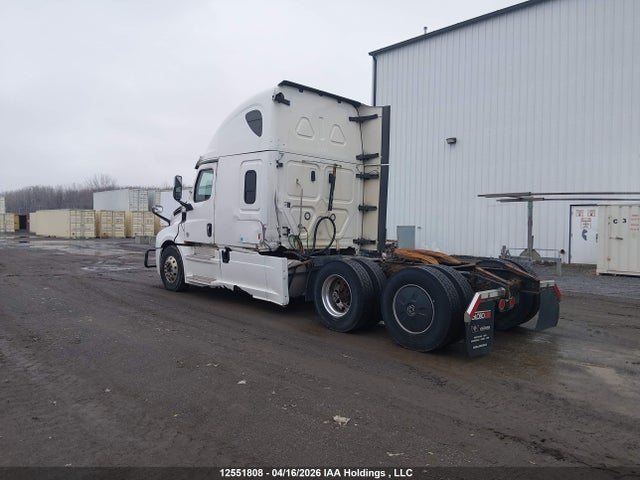 Freightliner New Cascadia 126 2022 1FUJHHDR6NLMM1487 Image 3