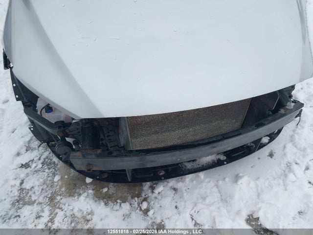 KMHD84LF5HU239738 Hyundai Elantra Se/value/limited