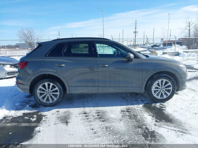 WA1AECF34L1122359 Audi Q3 PREMIUM