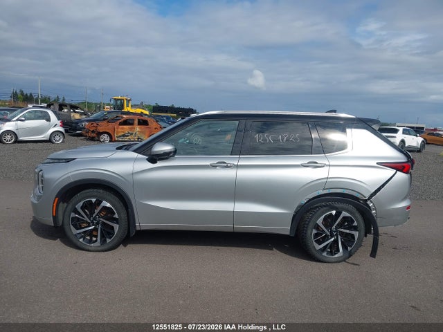 12551825 :رقم المزاد ، JA4J4VA85PZ616657 vin ، 2023 Mitsubishi Outlander Sel/sel Black Edition/sel Touring/sel Premium/40th Anniversary مزاد بيع