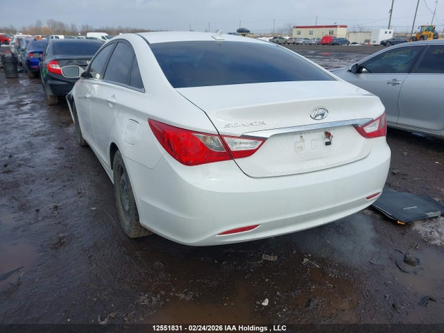 12551831 :رقم المزاد ، 5NPEB4ACXDH744424 vin ، 2013 Hyundai Sonata Gls مزاد بيع