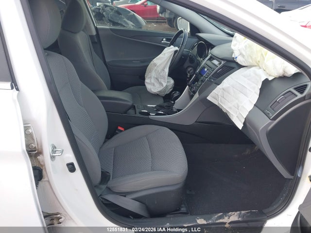 12551831 :رقم المزاد ، 5NPEB4ACXDH744424 vin ، 2013 Hyundai Sonata Gls مزاد بيع