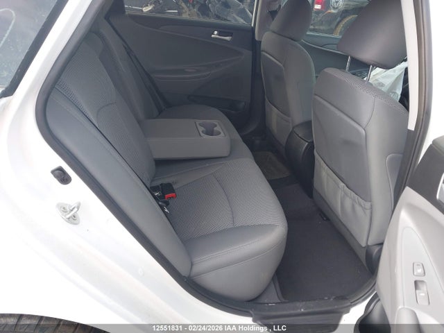 12551831 :رقم المزاد ، 5NPEB4ACXDH744424 vin ، 2013 Hyundai Sonata Gls مزاد بيع