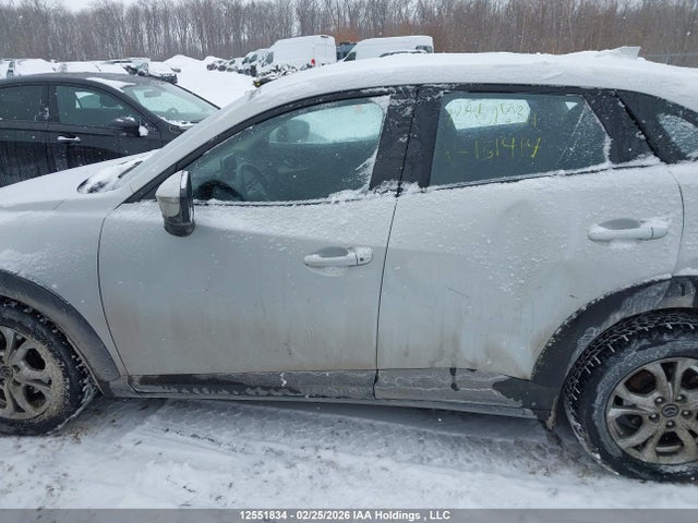 JM1DKFC79G0131414 Mazda Cx-3 Gs