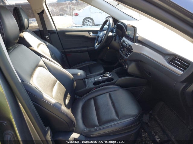 1FMCU9H6XMUA88127 Ford ESCAPE SEL