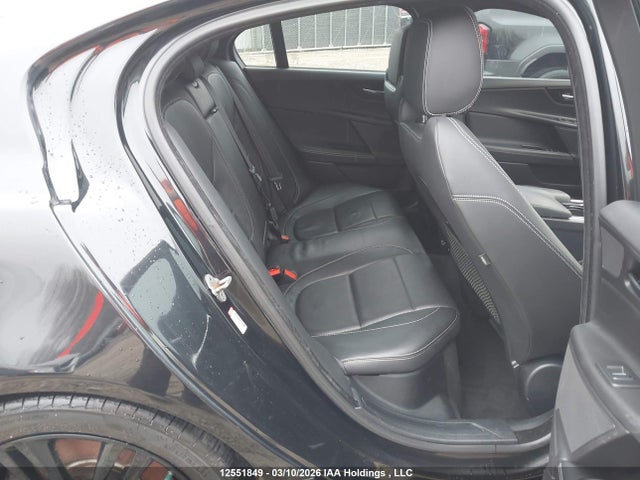 SAJAL4BN6HA975461 Jaguar Xe 2.0l Diesel R-sport