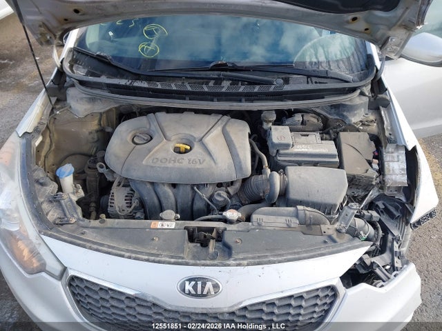 KNAFX4A63G5497815 KIA Forte