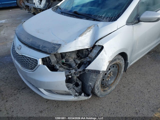 KNAFX4A63G5497815 KIA Forte