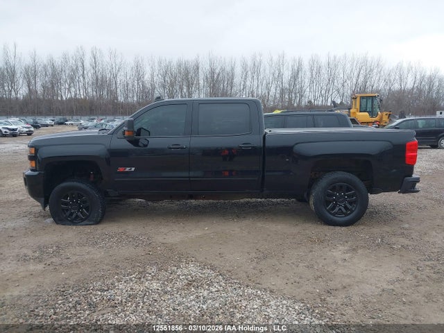 1GC1KWEG7JF218068 Chevrolet Silverado K2500 Heavy Duty Ltz