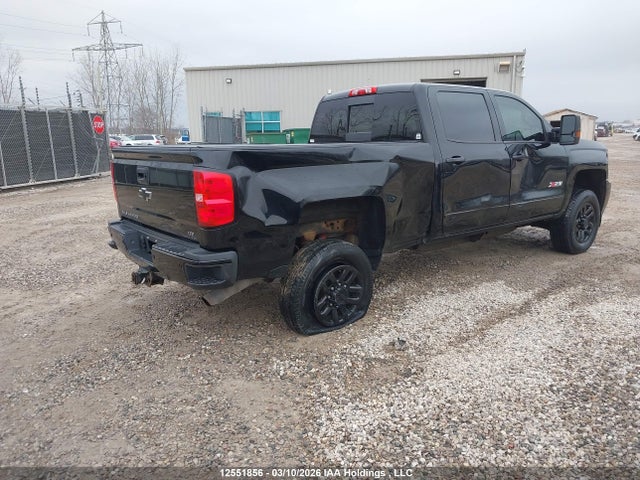 1GC1KWEG7JF218068 Chevrolet Silverado K2500 Heavy Duty Ltz