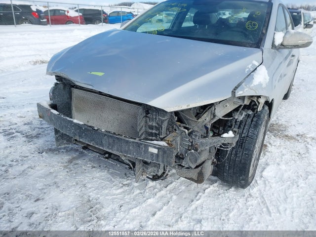 KMHD84LF7JU593718 Hyundai ELANTRA GL