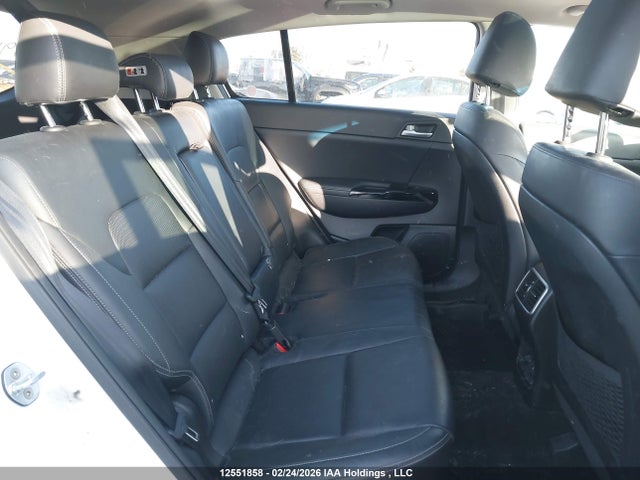 KNDPRCA60H7070724 KIA Sportage Sx