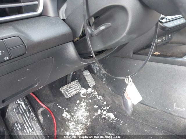 KMHLM4DG8SU969553 Hyundai Elantra Preferred With Tech Package