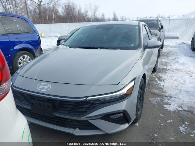 KMHLM4DG8SU969553 Hyundai Elantra Preferred With Tech Package