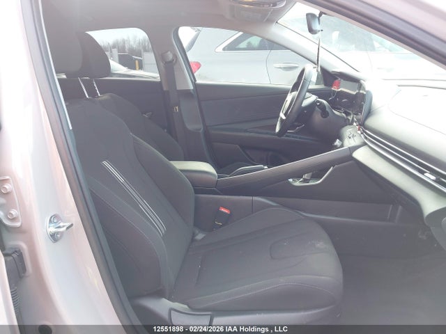 KMHLM4DG8SU969553 Hyundai Elantra Preferred With Tech Package