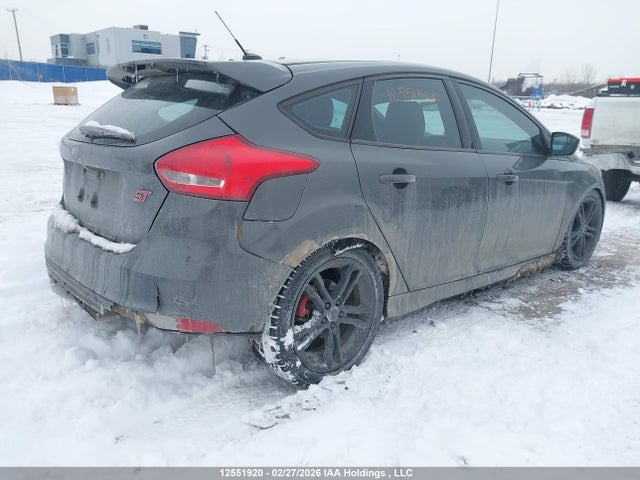 1FADP3L93HL250034 Ford Focus St St