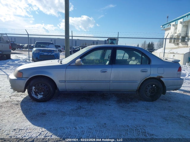 Продажа на аукционе авто 2000 Acura 1.6el Premium, vin: 2HHMB4670YH904524, номер лота: 12551931