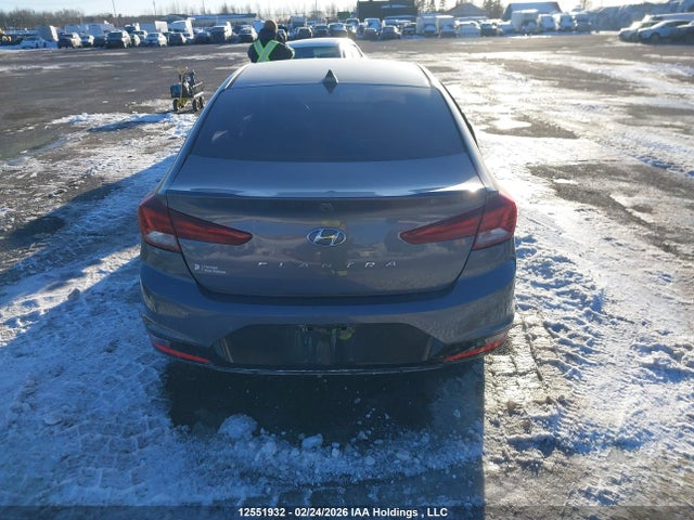 KMHD84LF8KU801803 Hyundai Elantra Preferred