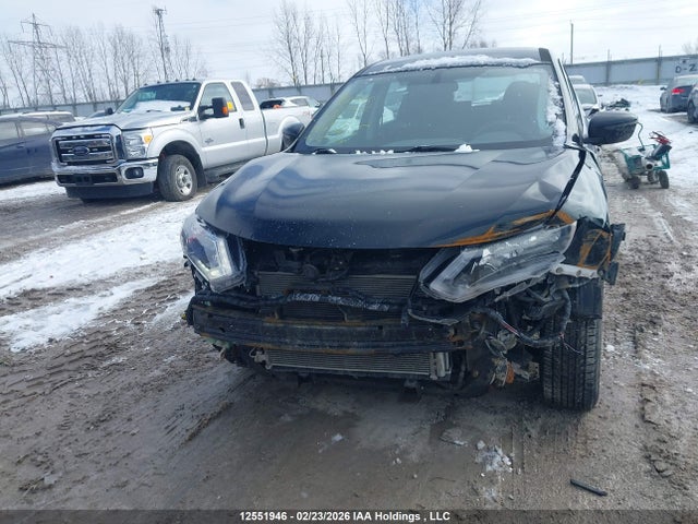 5N1AT2MTXHC789226 Nissan Rogue S/sl