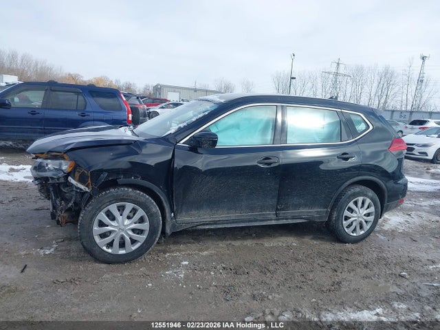 5N1AT2MTXHC789226 Nissan Rogue S/sl