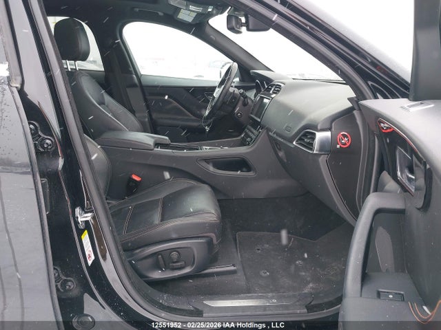 Jaguar F-pace Prestige 2018 SADCK2FX1JA320063 Image 5