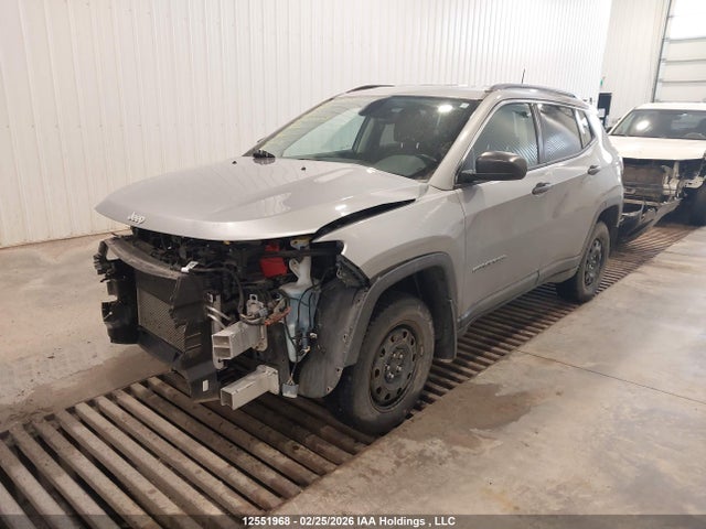 12551968 :رقم المزاد ، 3C4NJDAB2LT112283 vin ، 2020 Jeep Compass Sport مزاد بيع