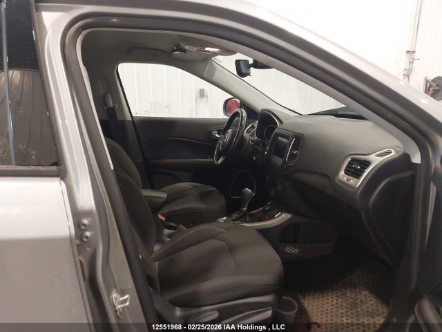 12551968 :رقم المزاد ، 3C4NJDAB2LT112283 vin ، 2020 Jeep Compass Sport مزاد بيع