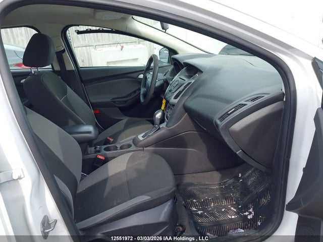 12551972 :رقم المزاد ، 1FADP3F26EL113602 vin ، 2014 Ford Focus Se مزاد بيع