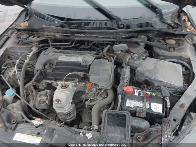 12551975 :رقم المزاد ، 1HGCR2F81FA803237 vin ، 2015 Honda Accord Ex-l مزاد بيع