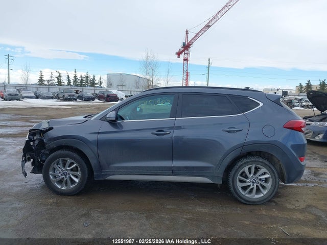 Aukcja sprzedaży 2017 Hyundai Tucson Limited/sport And Eco/se, vin: KM8J3CA41HU573620, numer aukcji: 12551987