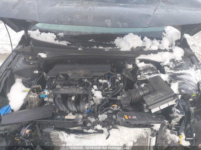 KMHLM4DG5SU921105 Hyundai Elantra Preferred