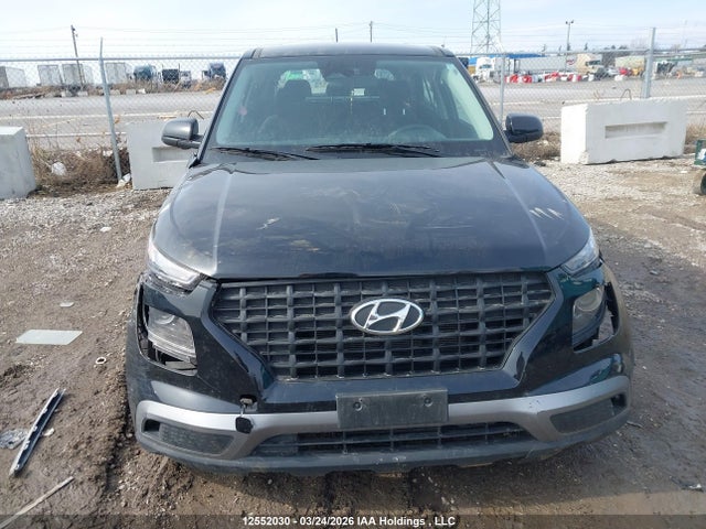 Продажа на аукционе авто 2023 Hyundai Venue Essential, vin: KMHRB8A3XPU235447, номер лота: 12552030