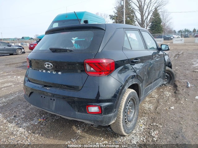 Продажа на аукционе авто 2023 Hyundai Venue Essential, vin: KMHRB8A3XPU235447, номер лота: 12552030