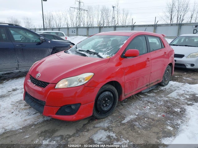 12552031 :رقم المزاد ، 2T1KE4EE2AC041498 vin ، 2010 Toyota Matrix Xr مزاد بيع