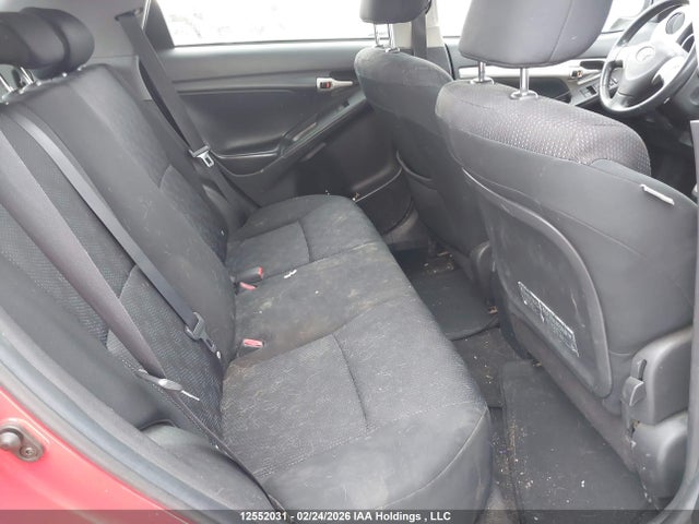 12552031 :رقم المزاد ، 2T1KE4EE2AC041498 vin ، 2010 Toyota Matrix Xr مزاد بيع