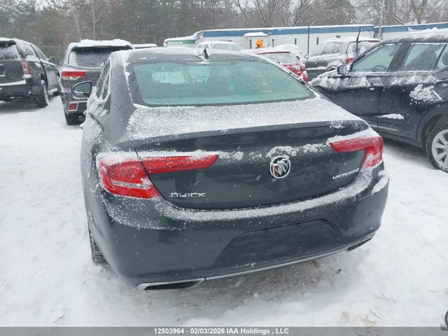 1G4ZP5SS3HU174658 Buick Lacrosse Essence