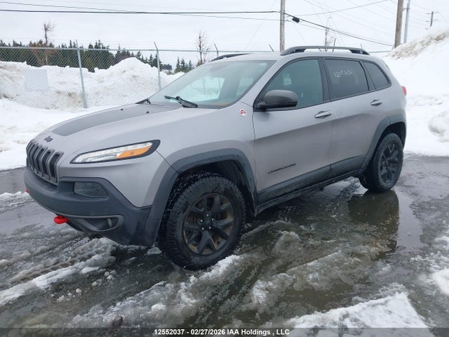 12552037 :رقم المزاد ، 1C4PJMBX2JD558312 vin ، 2018 Jeep Cherokee Trailhawk مزاد بيع