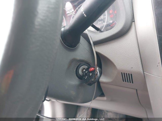 12552041 :رقم المزاد ، 2T1BU4EE5AC261284 vin ، 2010 Toyota Corolla S/le/xle مزاد بيع