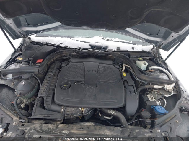 2013 Mercedes-benz C 300 4matic მანქანა იყიდება აუქციონზე, vin: WDDGF8AB1DA760018, აუქციონის ნომერი: 12552053