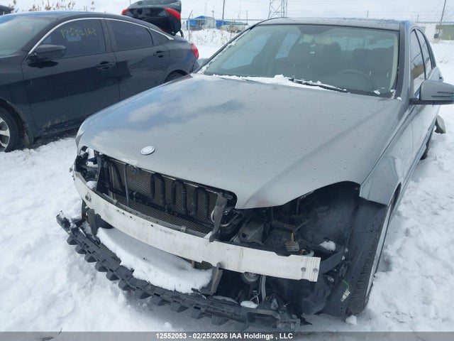 2013 Mercedes-benz C 300 4matic მანქანა იყიდება აუქციონზე, vin: WDDGF8AB1DA760018, აუქციონის ნომერი: 12552053